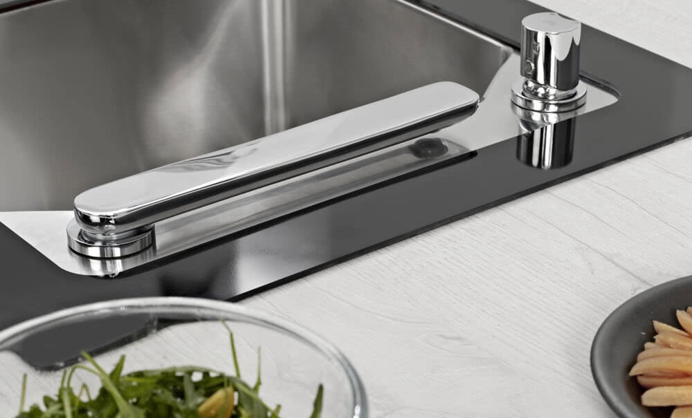 Смеситель для кухни Teka FO 985, установка под окном